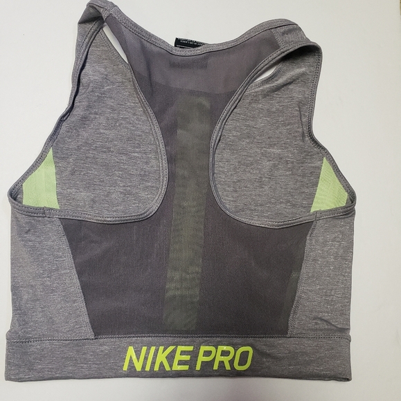 2/$20 Nike Pro Hyper Cool Womens Crop Top XS - Picture 3 of 3